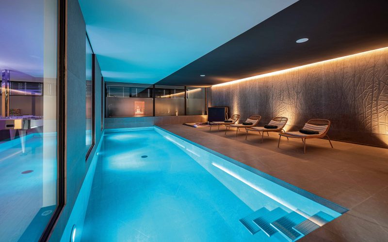 piscine intérieure Carré Bleu Nicollier