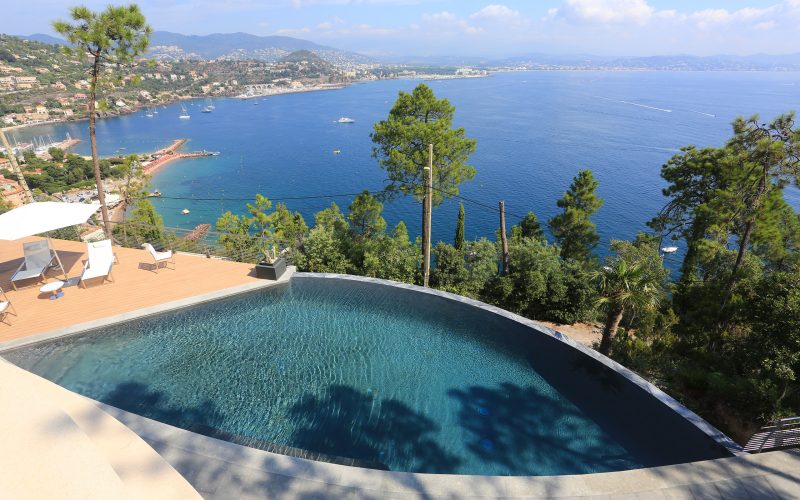 DIFFAZUR piscine mer 202208 acc